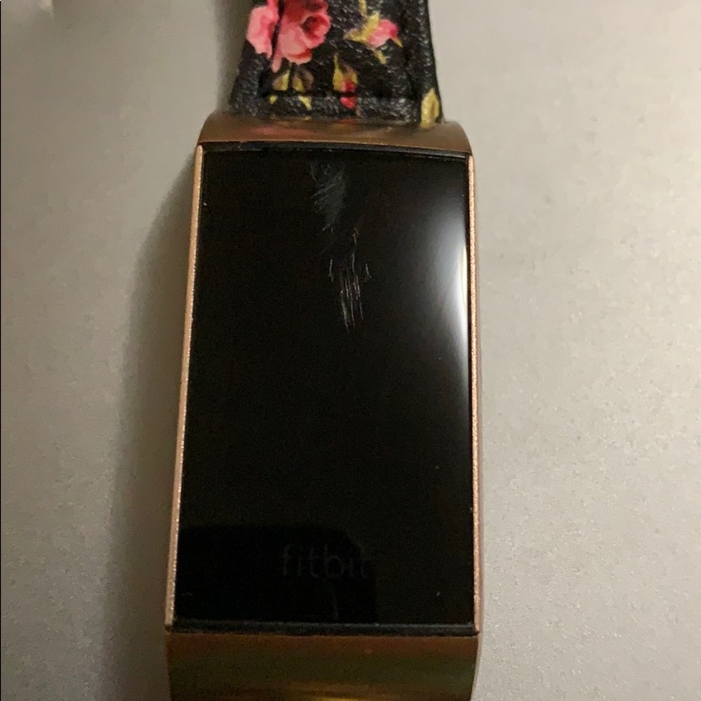 Fitbit Charge 3 Rose Gold with 3 Straps